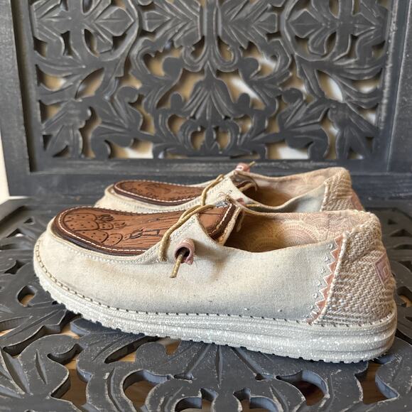 Hey Dude Wendy Custom Hand Tooled Leather Canvas US Navy VP-16 Shoes Woman’s 10 - Picture 5 of 14